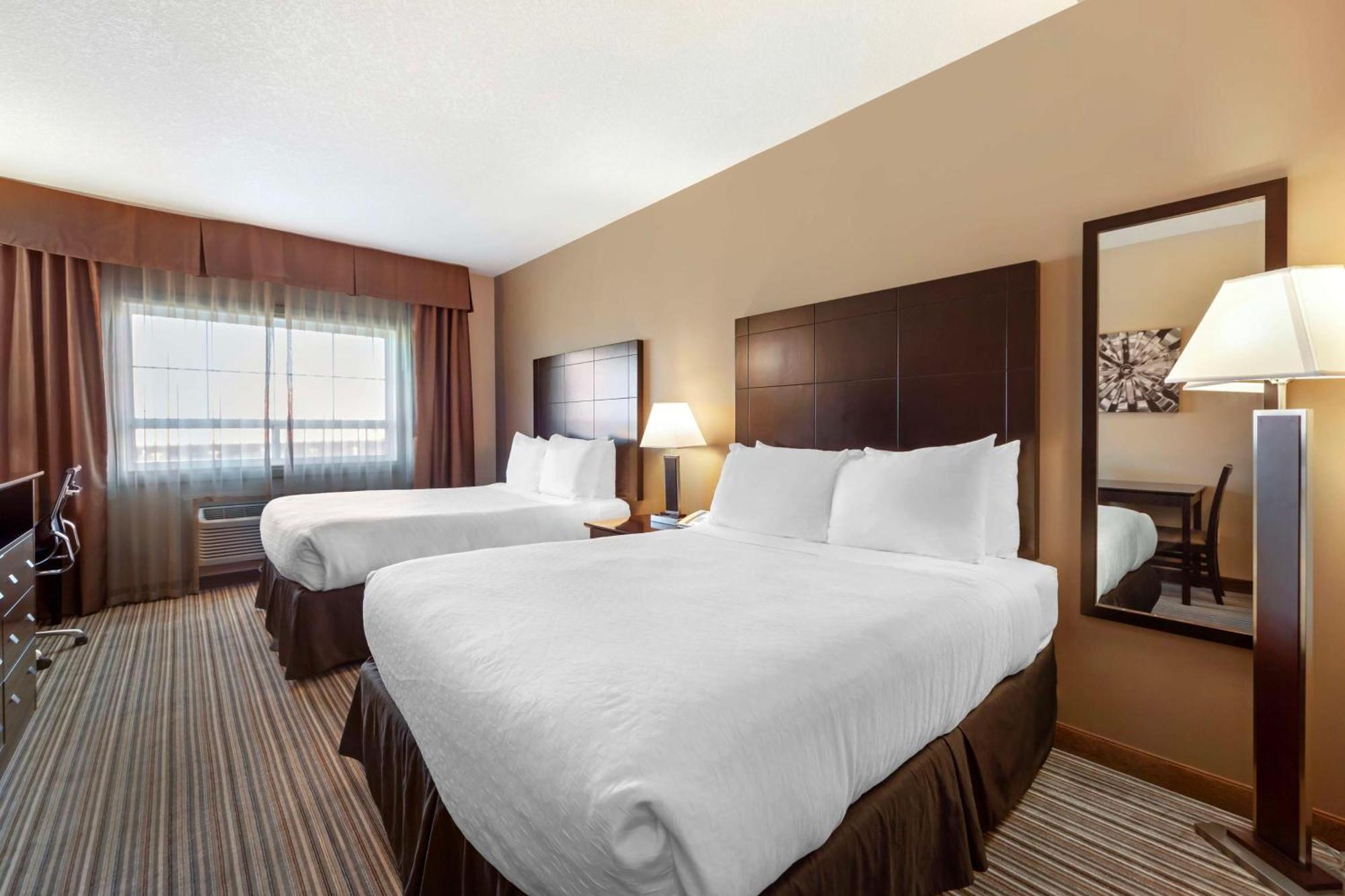 Best Western Plus Peace River Hotel & Suites Екстер'єр фото